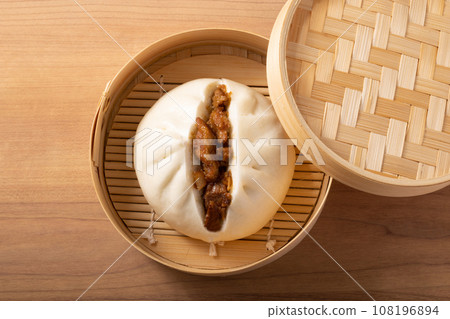 紅燒肉包子 紅燒肉包子 108196894