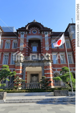 Tokyo Station Marunouchi Station building 108197066