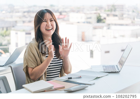 University students (high school students, cram schools, cram schools) receiving fun lectures at universities and schools University students (high school students, cram schools, cram schools) receiving fun lectures at universities and schools 108202795