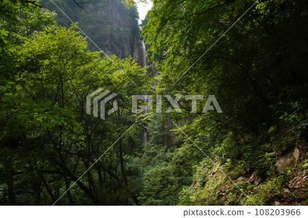 Gongen Falls Yonago, Suzaka City, Nagano Prefecture Gongen Falls Yonago, Suzaka City, Nagano Prefecture 108203966