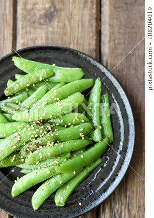 香油炒豌豆－簡單的炒菜 108204019