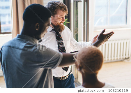 Glad couple looking apartment with agent 108210319