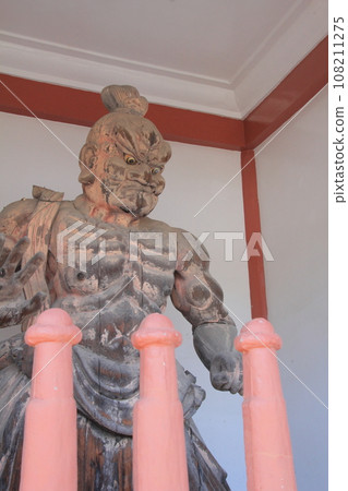 四國第二座寺廟極樂寺的金剛力雕像 四國第二座寺廟極樂寺的金剛力雕像 108211275