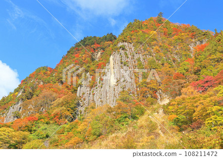 秋山鄉金州布岩山 秋山鄉金州布岩山 108211472