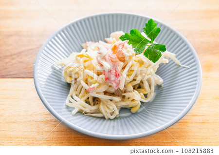 Mayo salad with bean sprouts and crab sticks 108215883