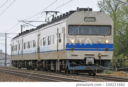 北陸本線 東山水橋 JR西日本 419系 D06編組（福井） 108221882