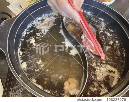 豬裡肌肉涮鍋 豬裡肌肉涮鍋 108227976