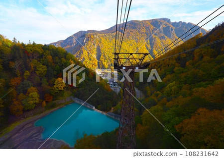 Blazing autumn, Hokkaido in brocade autumn, October, autumn leaves in Sounkyo, Mt. Kurodake ropeway, Mt. Kurodake climbed by ropeway, red-yellow autumn leaves Blazing autumn, Hokkaido in brocade autumn, October, autumn leaves in Sounkyo, Mt. Kurodake ropeway, Mt. Kurodake climbed by ropeway, red-yellow autumn leaves 108231642