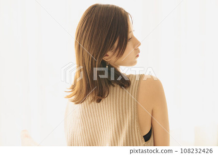 Beautiful woman portrait 108232426