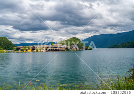 Luo Lake Luo Lake 108232986