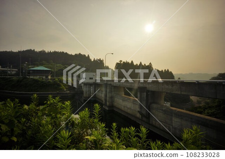 Sono Seki Dam 堤防與早晨的陽光 Sono Seki Dam 堤防與早晨的陽光 108233028