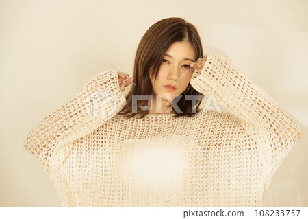 Pretty female portrait 108233757