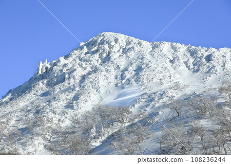 山形藏王滑雪場 - 從中中滑雪場欣賞五郎山的壯麗雪景 山形藏王滑雪場 - 從中中滑雪場欣賞五郎山的壯麗雪景 108236244