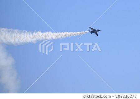 Blue Impulse flying in the blue sky <Air Festa Hamamatsu> Blue Impulse flying in the blue sky <Air Festa Hamamatsu> 108236275