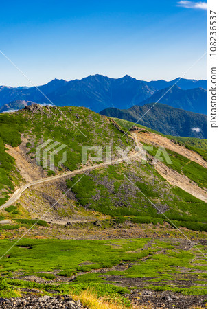 Sightseeing mountain climbing of Mt. Norikura in Nagano Prefecture: Hotaka mountain range seen from Kengamine 108236537