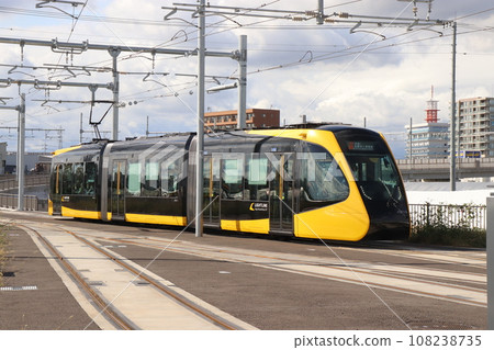 栃木縣宇都宮市新開通的Light Line列車 栃木縣宇都宮市新開通的Light Line列車 108238735