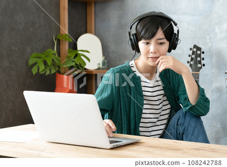 一個創造音樂的女人 一個創造音樂的女人 108242788