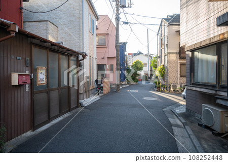 Tokyo downtown alley Tokyo downtown alley 108252448