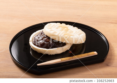 Azuki Monaka (Azuki Monaka) Azuki Monaka (Azuki Monaka) 108252663