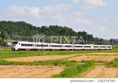 北陸本線 大聖寺牛谷 JR西日本 683系 T22+T32編組(金澤) Thunderbird 北陸本線 大聖寺牛谷 JR西日本 683系 T22+T32編組(金澤) Thunderbird 108254760
