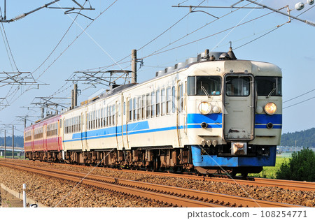 北陸本線蘆原溫泉丸岡 JR 西日本 475 系 A20+A16 編組(金澤) 北陸本線蘆原溫泉丸岡 JR 西日本 475 系 A20+A16 編組(金澤) 108254771