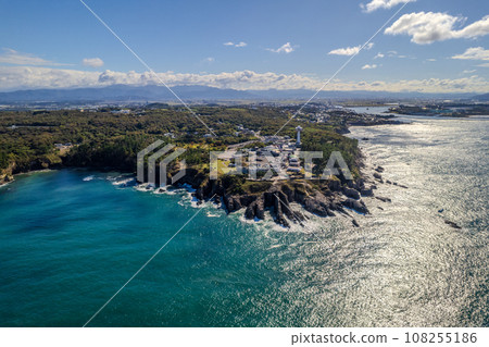 Drone | Aerial view of Tojinbo, a tourist attraction on a cliff, from the sea | Sakai City, Fukui Prefecture (taken in October) Drone | Aerial view of Tojinbo, a tourist attraction on a cliff, from the sea | Sakai City, Fukui Prefecture (taken in October) 108255186