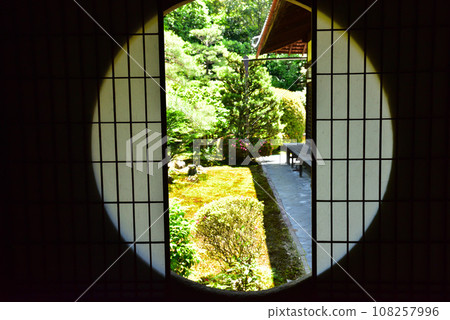 Fudan-in Temple (Sesshu-ji Temple) in early summer, Higashiyama Ward, Kyoto 108257996