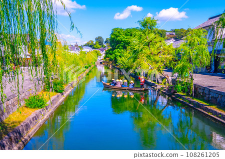 Kurashiki Bikan Historical Quarter and Sightseeing Riverboat 108261205