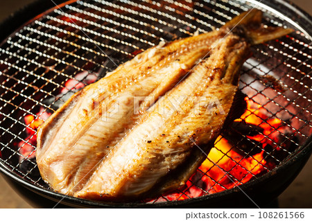 炭烤條紋曲棍球 108261566