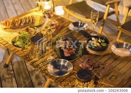 豪華露營食物圖片 豪華露營晚餐 豪華露營食物圖片 豪華露營晚餐 108263006