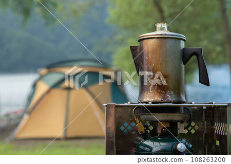 Camping to enjoy coffee Camping to enjoy coffee 108263200