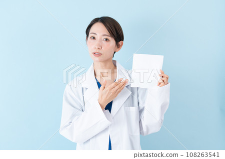 Female pharmacist with medicine/blue background 108263541