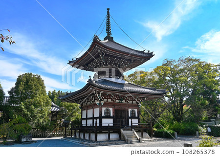 10月參觀京都市本法寺多寶塔 10月參觀京都市本法寺多寶塔 108265378