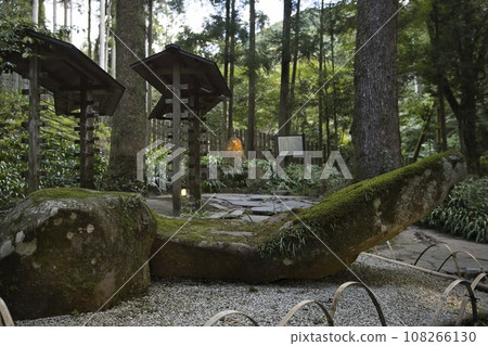 貴船神社天野岩船2(天然石) 貴船神社天野岩船2(天然石) 108266130