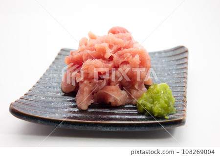 Chopstick resting tuna peel Chopstick resting tuna peel 108269004