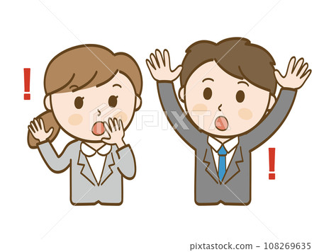 一位驚訝的女上班族摀住嘴,一位驚訝的男上班族_穿西裝的商人 一位驚訝的女上班族摀住嘴,一位驚訝的男上班族_穿西裝的商人 108269635