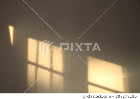 Window Light On Wall Photo 108279190