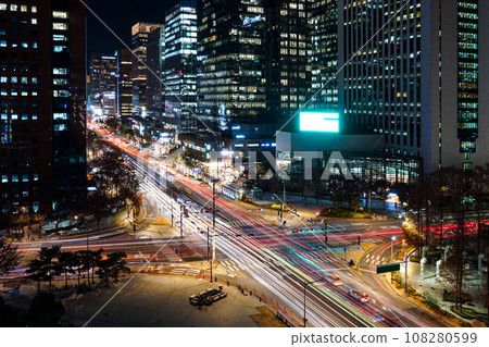 the night view of seoul Korea 108280599