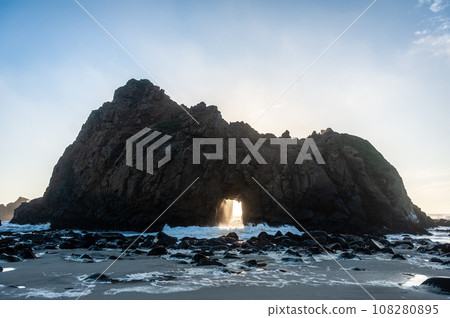 Sunset at Pfeiffer beac 108280895