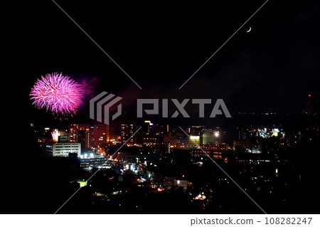 Kano River Fireworks Festival Sunday, July 31, 2022 75th Numazu Summer Festival Numazu City, Shizuoka Prefecture Kano River Fireworks Festival Sunday, July 31, 2022 75th Numazu Summer Festival Numazu City, Shizuoka Prefecture 108282247