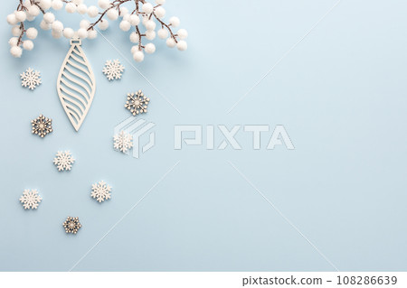 Christmas decorations with snowflakes Christmas decorations with snowflakes 108286639