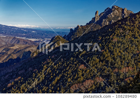 從奧道部/高見岩眺望水垣山和北阿爾卑斯山脈 從奧道部/高見岩眺望水垣山和北阿爾卑斯山脈 108289480