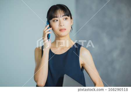 A woman to call 108290518