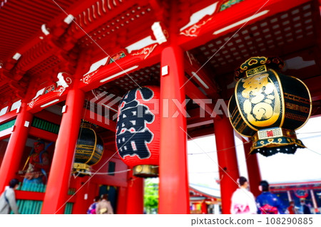 淺草寺是東京的旅遊勝地 淺草寺是東京的旅遊勝地 108290885