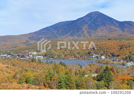 Autumn Venus Line: Lake Shirakaba and Mt. Tateshina Autumn Venus Line: Lake Shirakaba and Mt. Tateshina 108291208