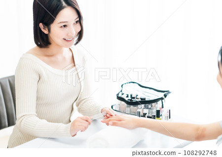 [美容] 美甲師出差做美甲護理 108292748