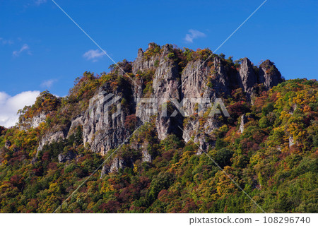 Iwahitsuyama 108296740