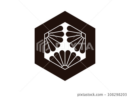 Sanwari chrysanthemum on tortoiseshell 108298203