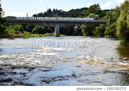 仙台市營地鐵東西線廣瀨川大橋 仙台市營地鐵東西線廣瀨川大橋 108298253
