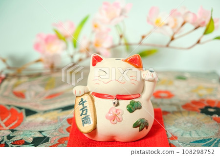 Lucky cat lucky cat 108298752